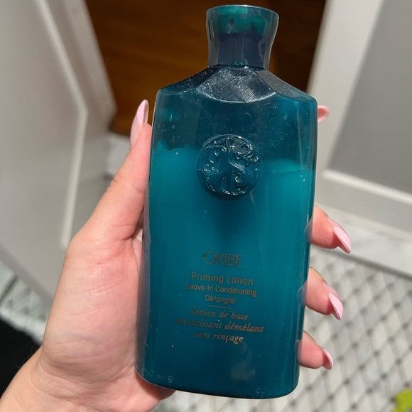 Oribe priming lotion - Picture 1 of 2